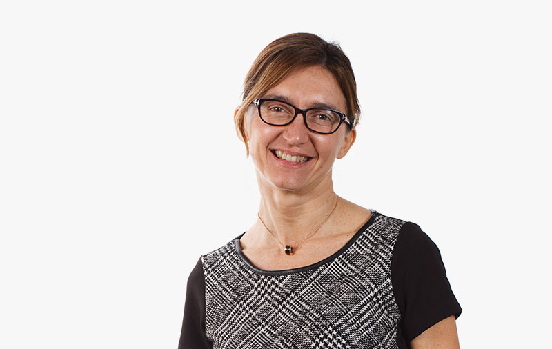 w5AvEjHNneCHINCA-Stefania.jpg